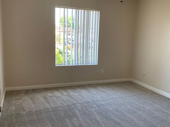 4th image of 8211 Vincetta Dr APT 13R