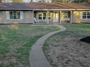 201 Lakeshore Dr, Conroe, TX 77304