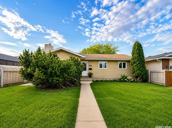 7019 Sherwood DRIVE, Regina, SK S4X 2V5