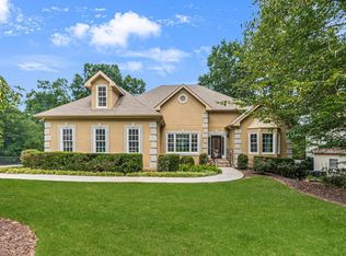 2948 Kingstream Dr, Snellville, GA 30039