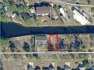 6724 Harbour Blvd, Panama City Beach, FL 32407