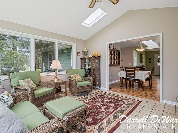 5th image of 7350 Bouman Dr