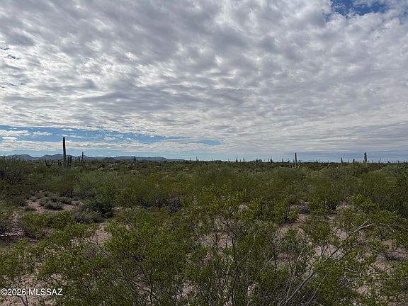 4th image of 20452 N Oracle Rd