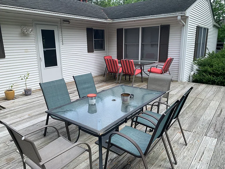 Deck