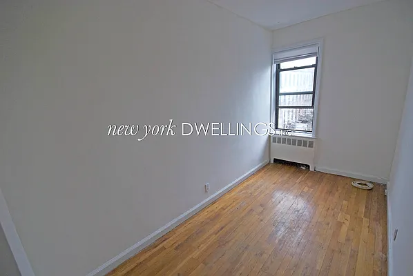 Rented by New York Dwellings LLC | media 17