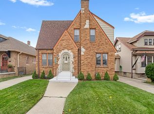 3019 N 55th St, Milwaukee, WI 53210