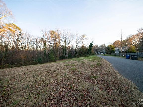 4th image of 0 Berkshire Dr #84