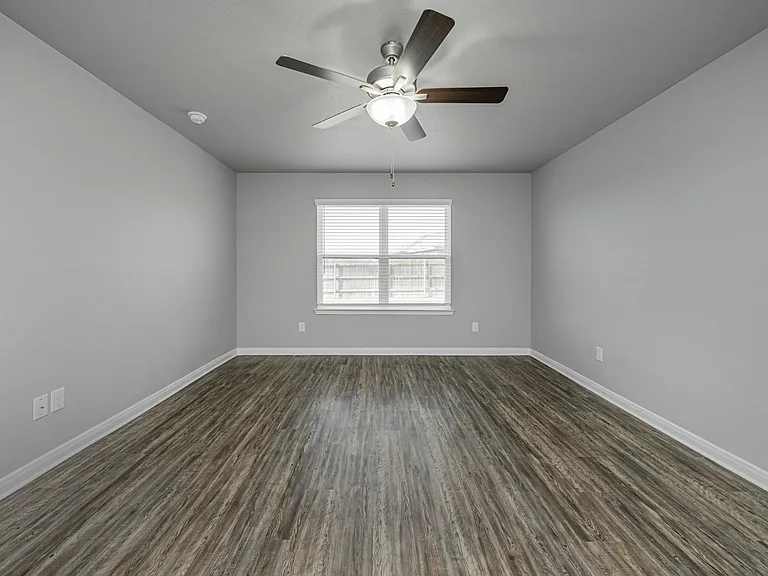 8227 Blue Field Dr — Photo 18