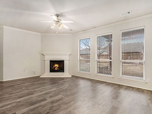 4th image of 2653 Evening Shade Dr