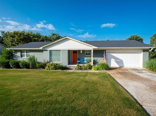 11201 Rivercrest Dr, Little Rock, AR 72212