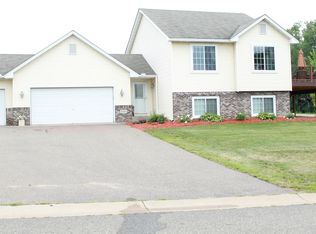 28406 Lakeside Way, Lindstrom, MN 55045