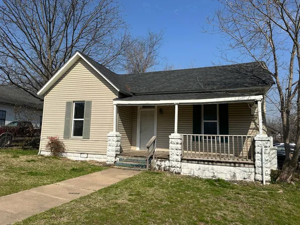 1923 S South St #Q, Fort Smith, AR 72903