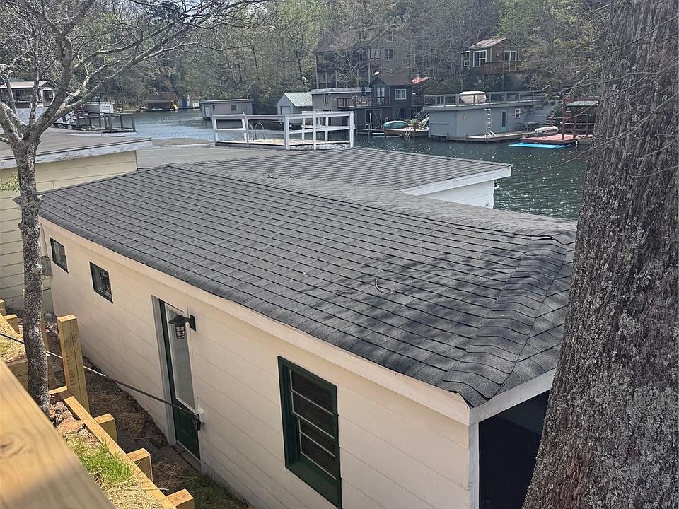 1st image of 354 E Lakeshore Dr
