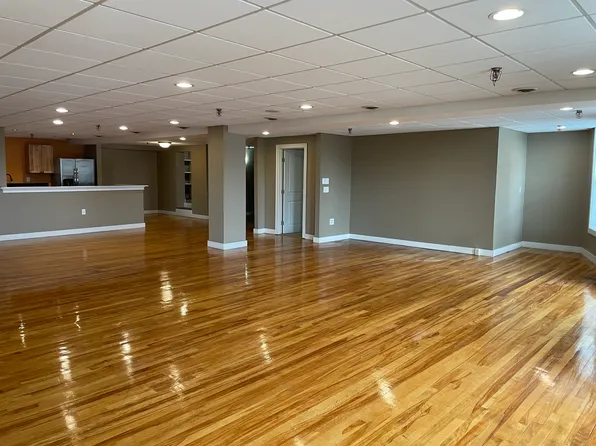 451 Central Ave Ste B, Dover, NH 03820