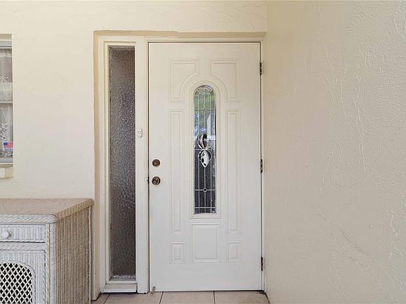 4th image of 6215 Green View Cir #74