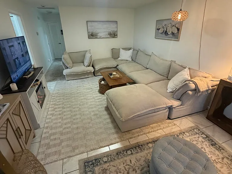 800 Ibis Way #4 — Photo 4