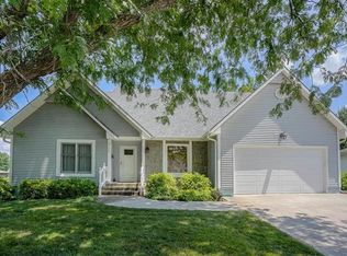 3700 SW 22nd St, Blue Springs, MO 64015