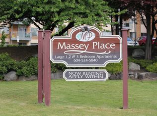 855 McBride Blvd #1, New Westminster, BC V3L2C4