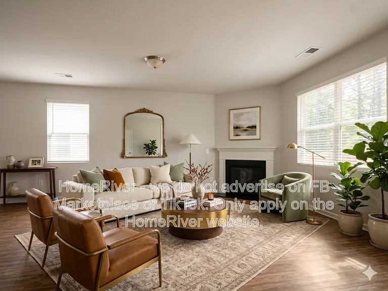 1067 Lear Dr — Photo 2