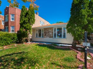8821 S Justine St, Chicago, IL 60620