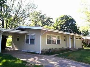 1503 N Washington St, Valparaiso, IN 46383
