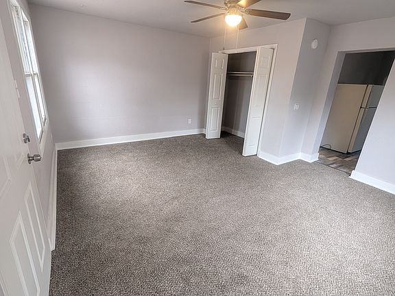 4th image of 509 Broadway Ave APT 4