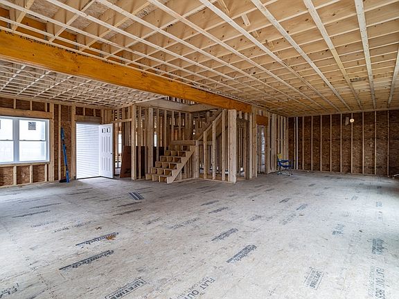 3rd image of 48 Jewell Rd Lot 6