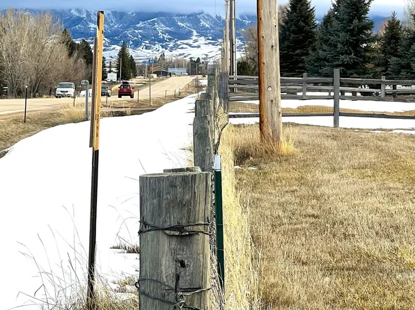 411 Shadow Ridge Blvd, Sheridan, WY 82801