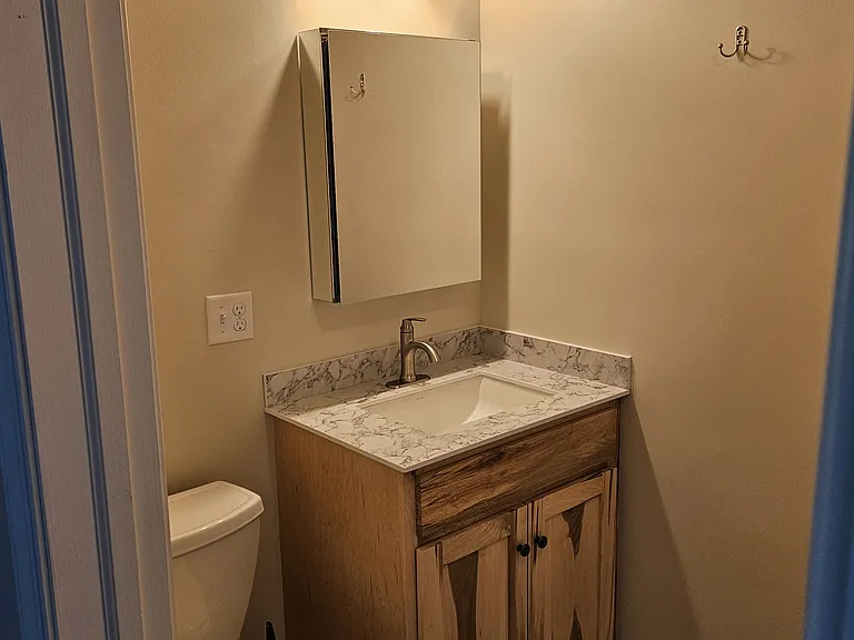 8 Bentley Pl #8 — Photo 15