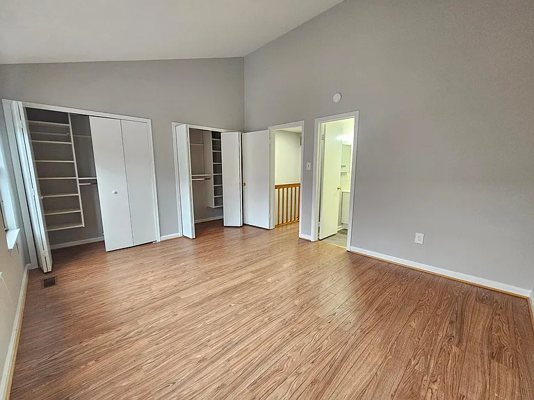 9510 Clocktower Ln — Photo 16