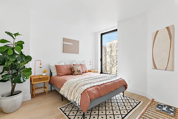 Sold by Compass | media 3