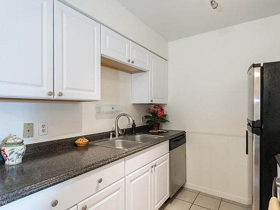 5th image of 6325 N Barcelona Ln