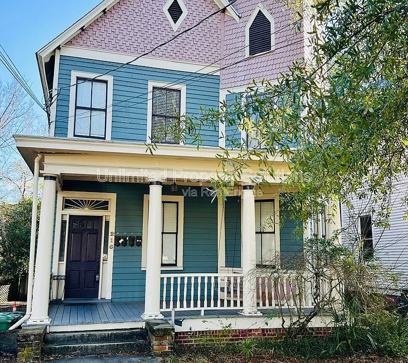 1st image of 216 N 6th St APT 4