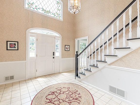 5th image of 2562 River Knoll Dr