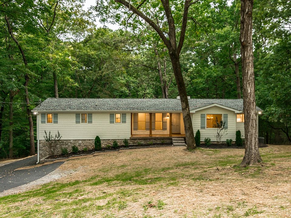 1st image of 107 Moonlight Dr