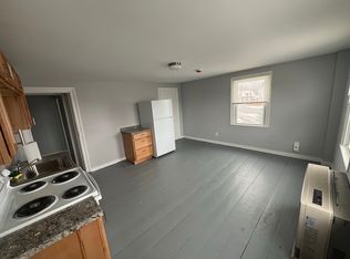 1 Main St #3, Norridgewock, ME 04957