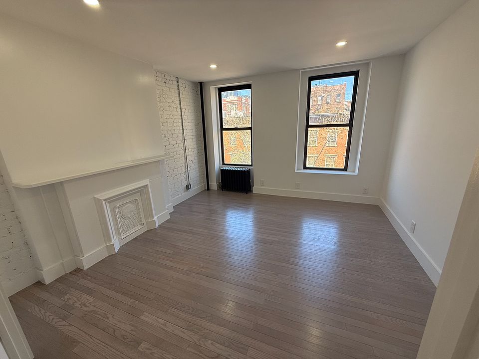 1st image of 316 W 19th St APT 4W