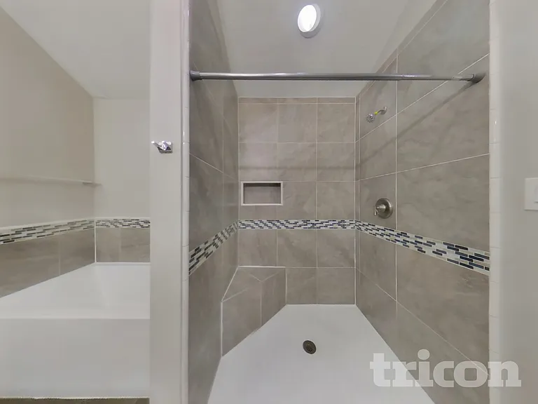 15614 Fox Springs Dr — Photo 11