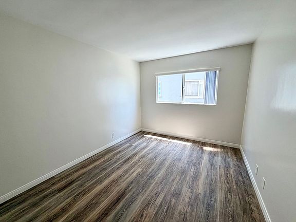 5th image of 515 Avenue G APT A