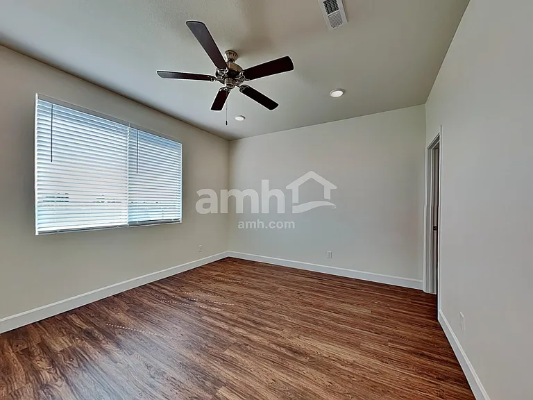 3314 S Fields Ave — Photo 11