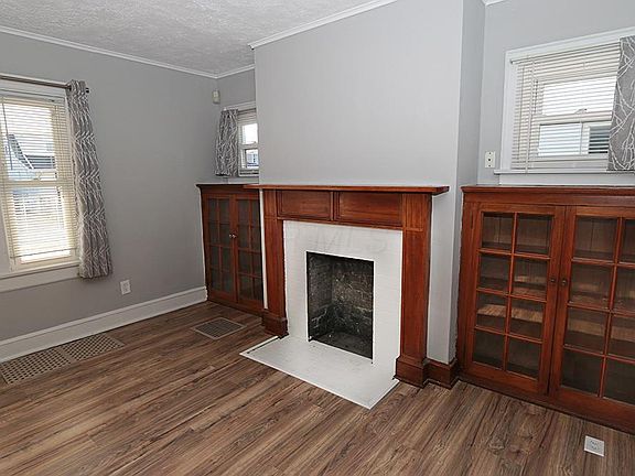 4th image of 544 Hilltonia Ave