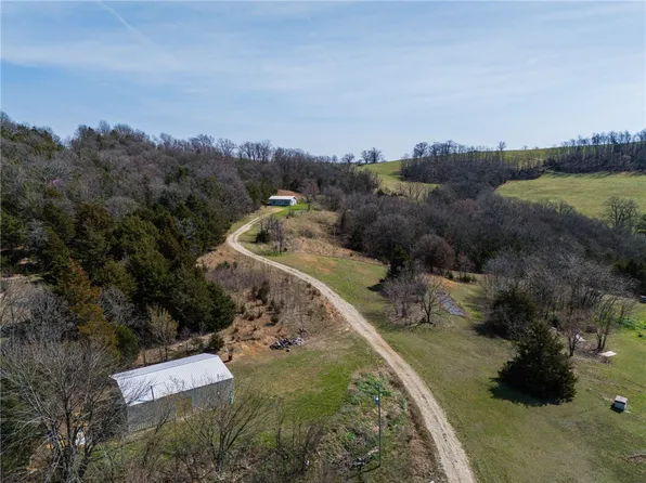 3369 County Road 608, Berryville, AR 72616
