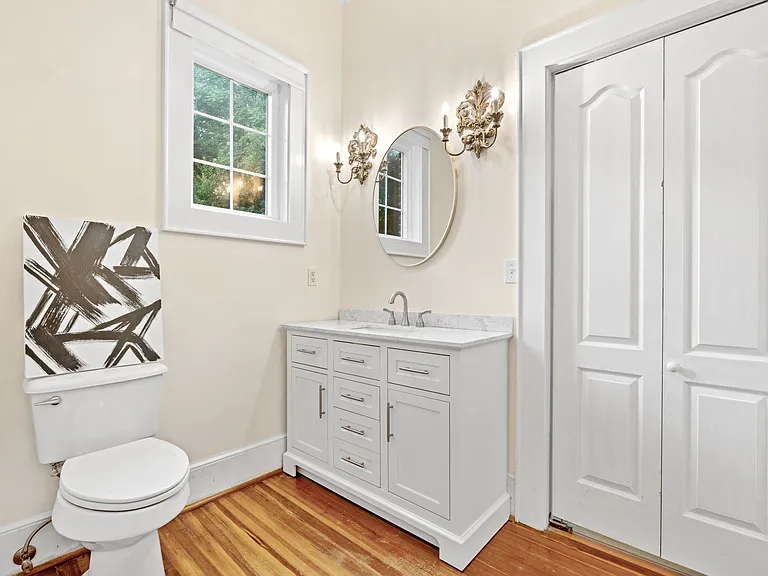112 Capers St — Photo 15