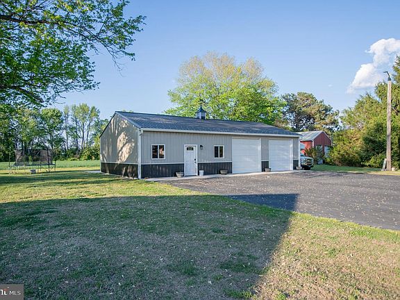 4th image of 8707 Delmar Rd