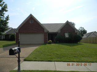 4140 Shadow Ridge Dr, Horn Lake, MS 38637