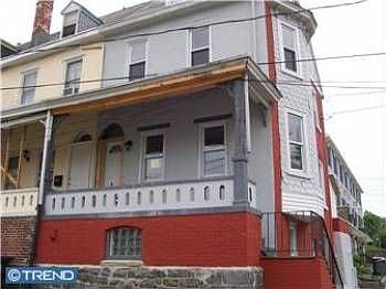 2nd image of 500 Delamore Pl