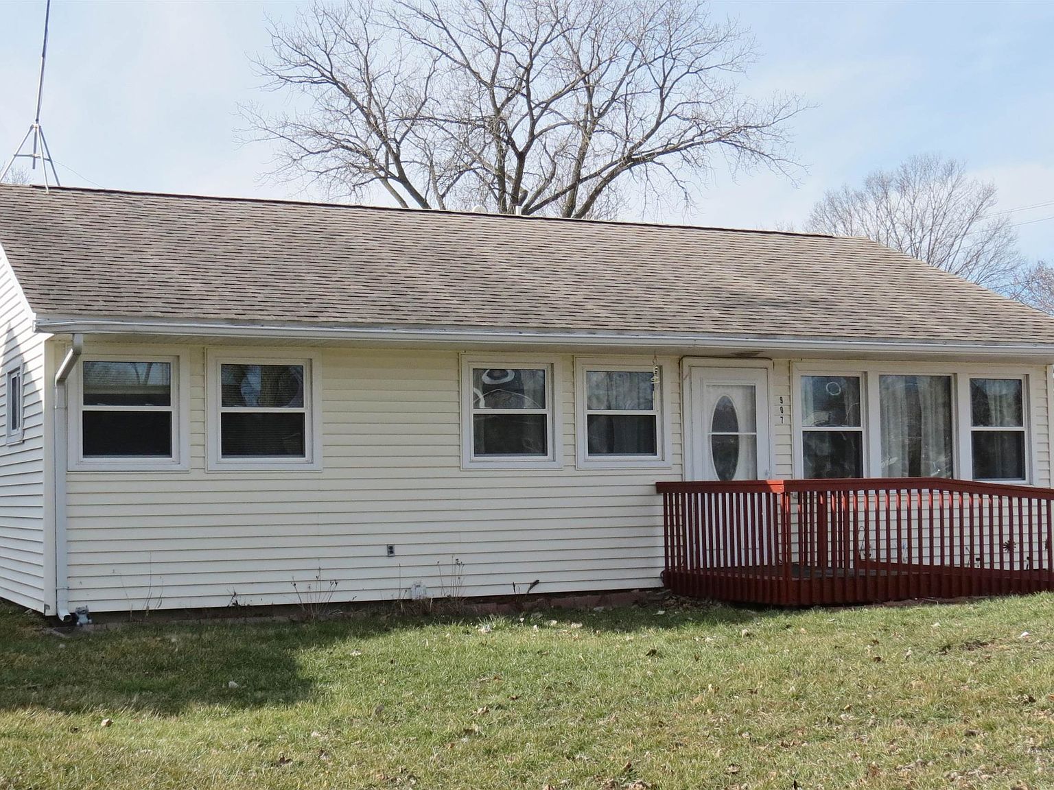 907 Kathey Dr, Maquoketa, IA 52060 Zillow