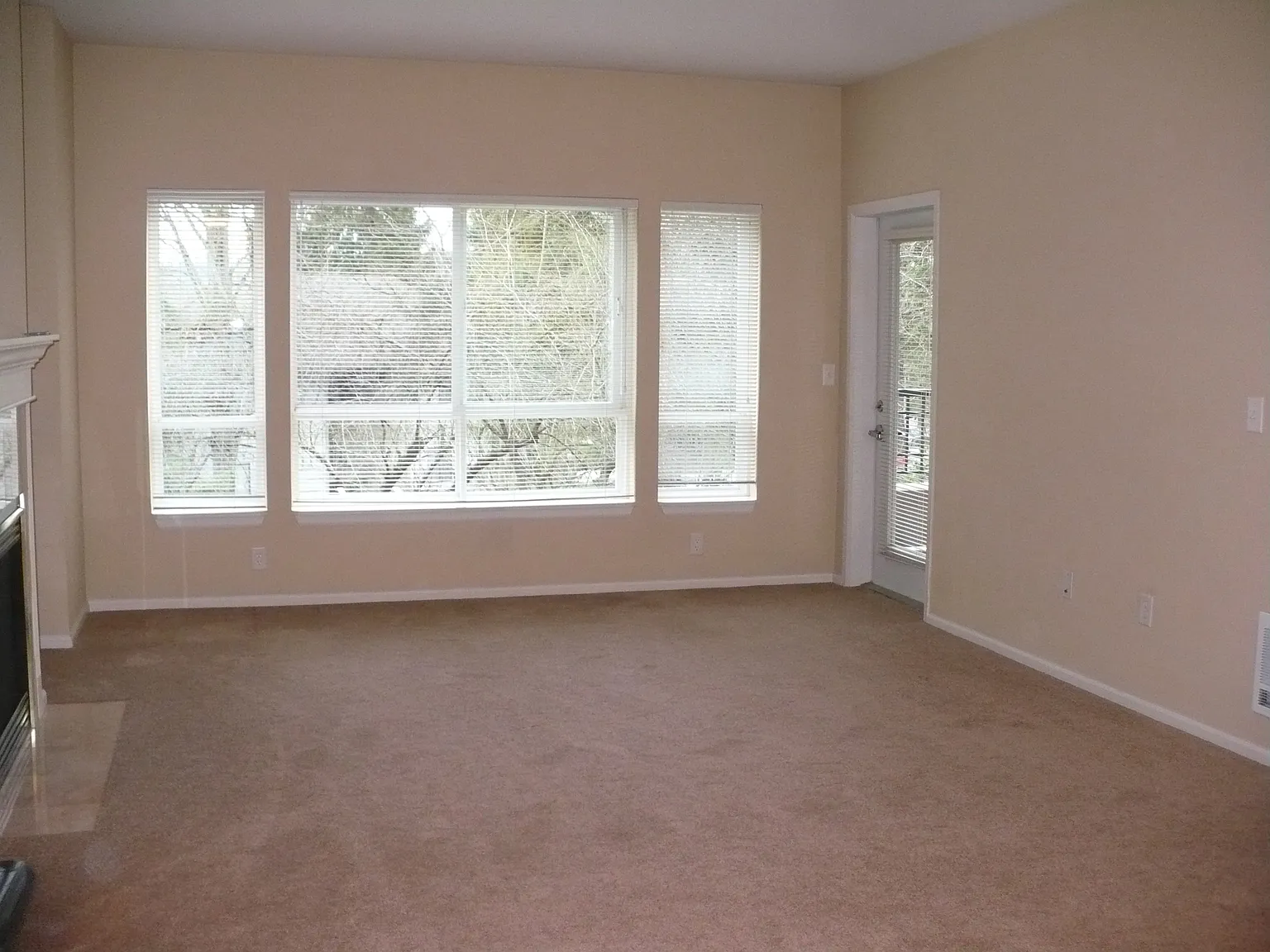 2 bed, 1253 sqft, $3,300 — Photo 2