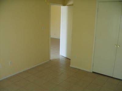5th image of 421 Coolidge St