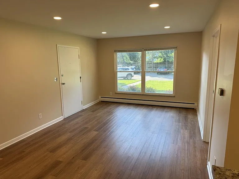 3804 Leland Rd — Photo 4